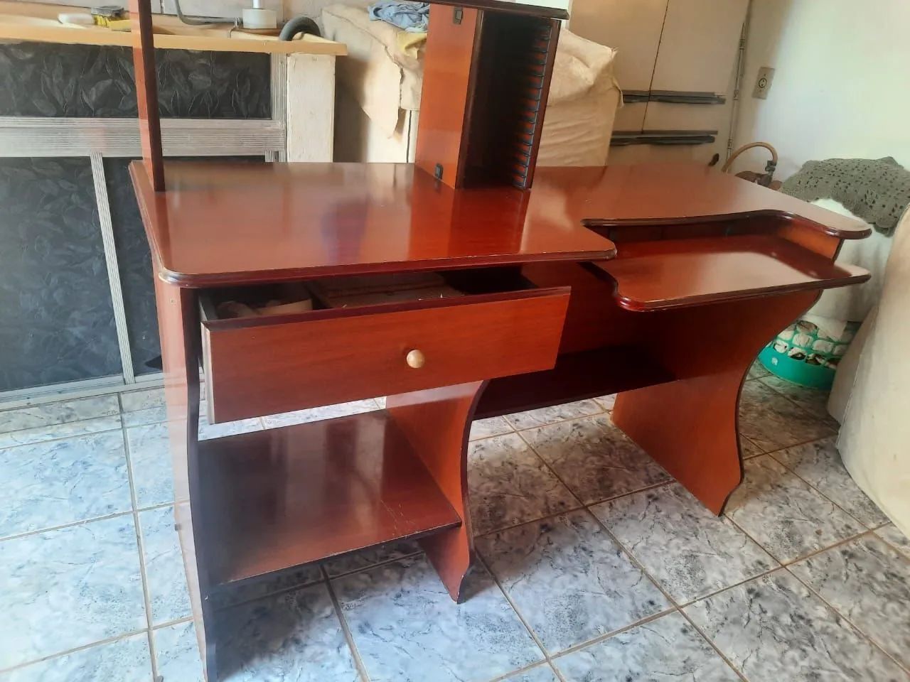 mesa de computador - Foto 3