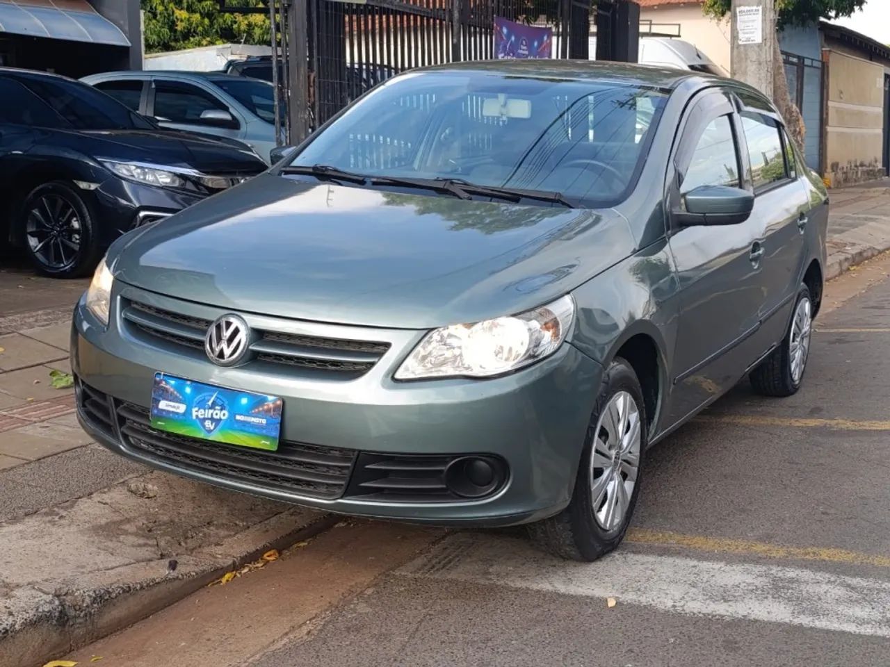 Volkswagen Voyage VOYAGE 1.0/1.0 City Mi Total Flex 8V 4p 2009