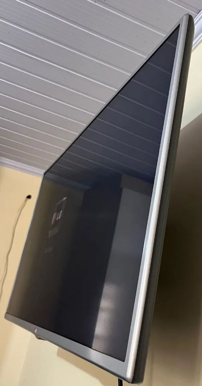 Smart TV LG 43" - Perfeito Estado - Foto 3
