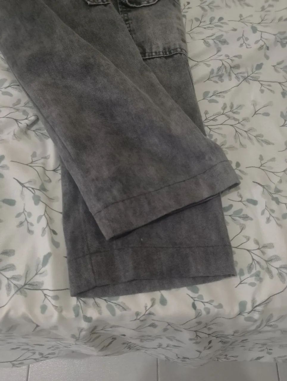 Calça Cargo Cinza Estilo Jeans com Elastano Tam. M (Nova) - Foto 2