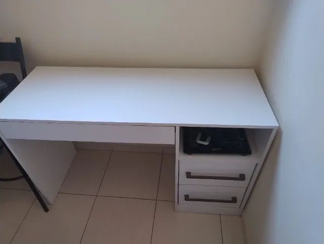 escrivaninha muito bom estado - Foto 3