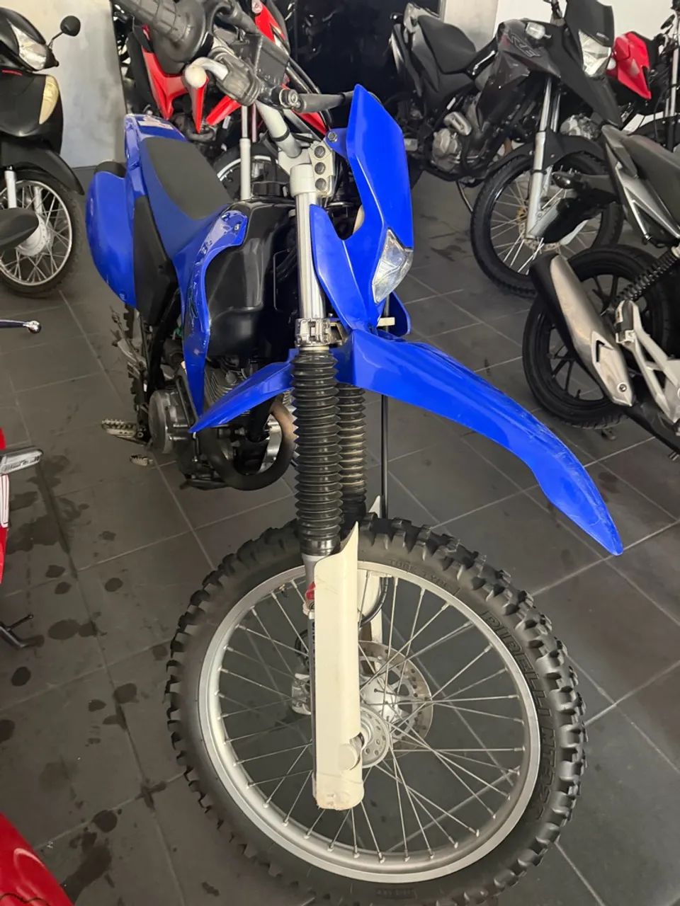 Yamaha TT-R 230 - Foto 3