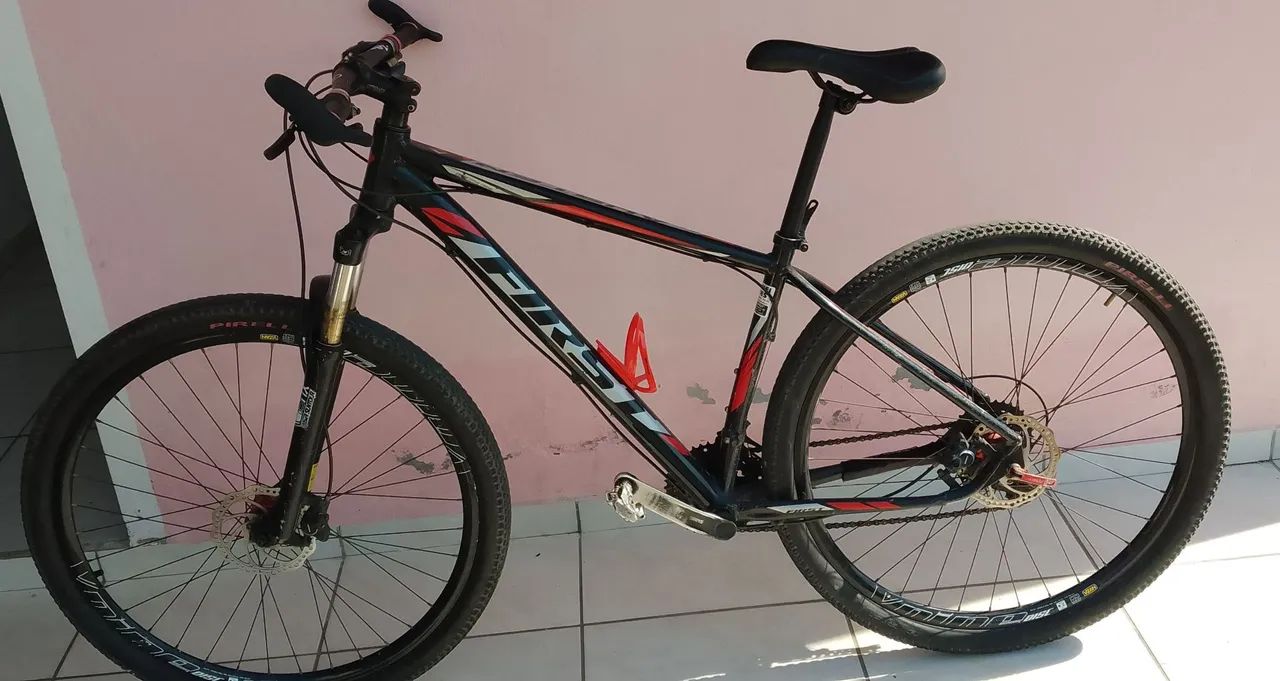 Bicicleta FIRST Aro 29  - Foto 2