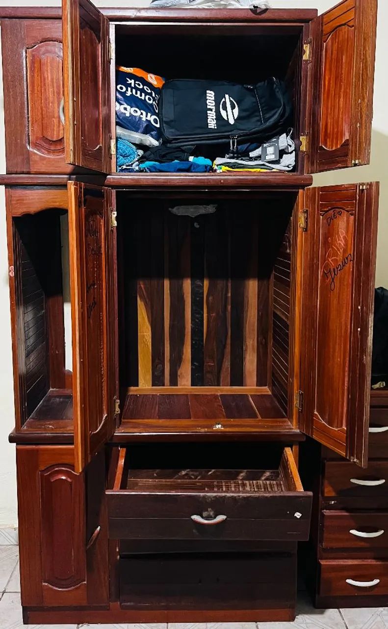 Guarda-Roupa de madeira Conservado - Foto 3
