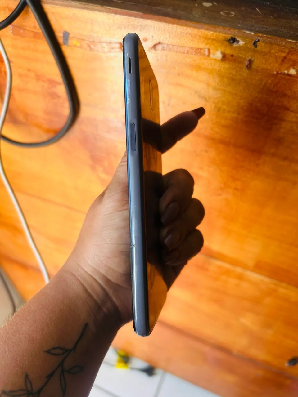 Celular j6+ 200,00 - Foto 3