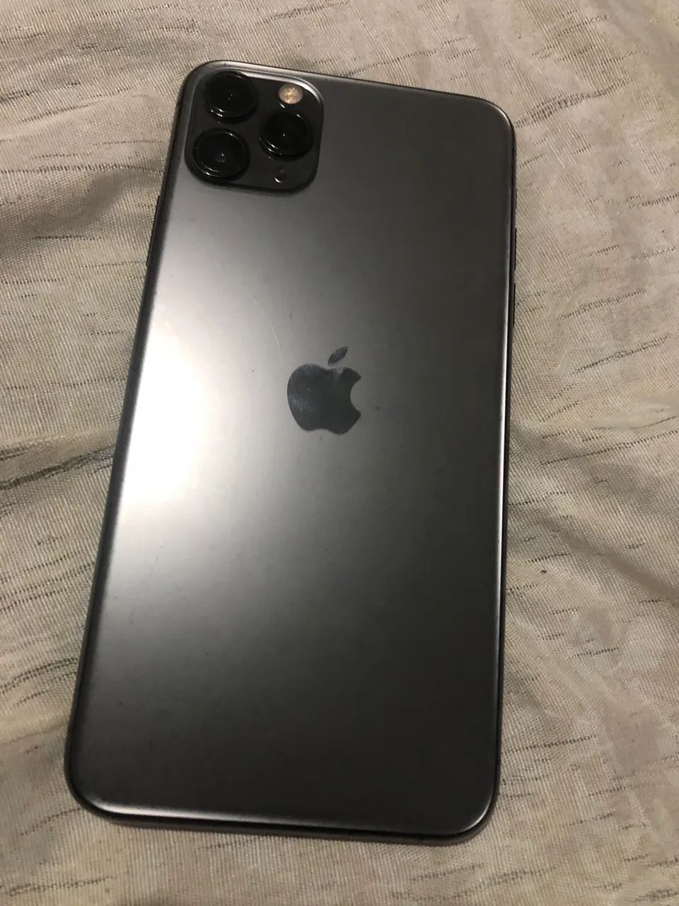 iPhone 11 Pro Max 256 - Foto 2