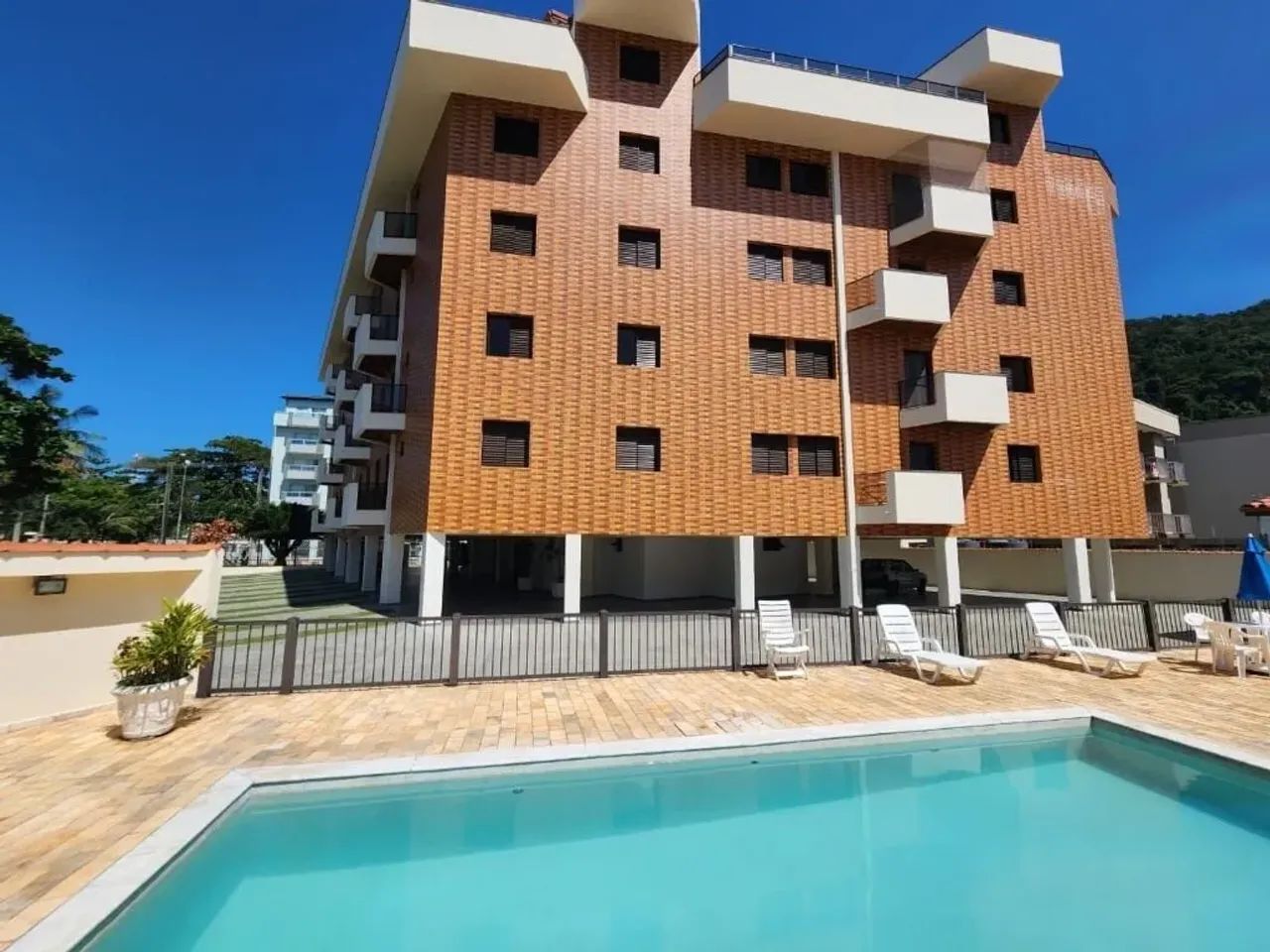 Apartamento em UBATUBA