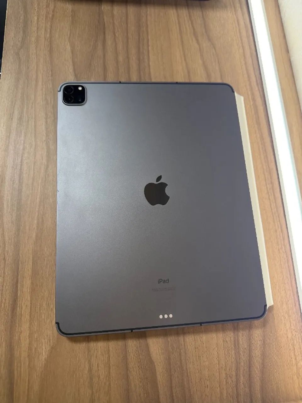 iPad Pro 12,9 5ª Geração M1 256GB Cellular + Capa Teclado - Foto 3