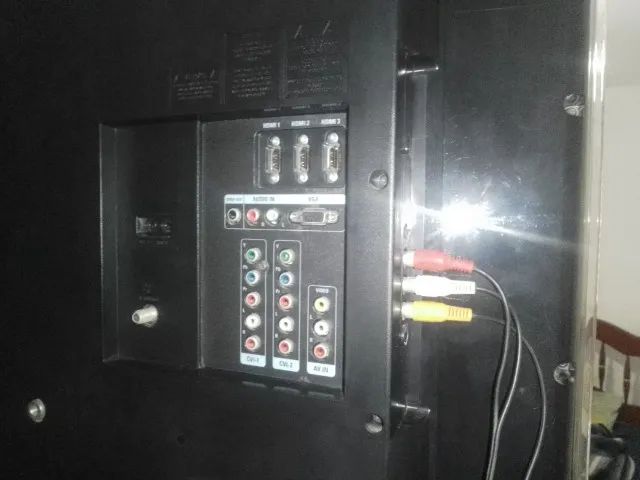 Televisão modelo Philips 47PFL7403    LCD   (não é smart) - Foto 5