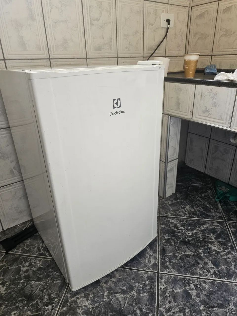 Frigobar Eletrolux Branco 110V Ótimo Estado de Conservação  - Foto 2