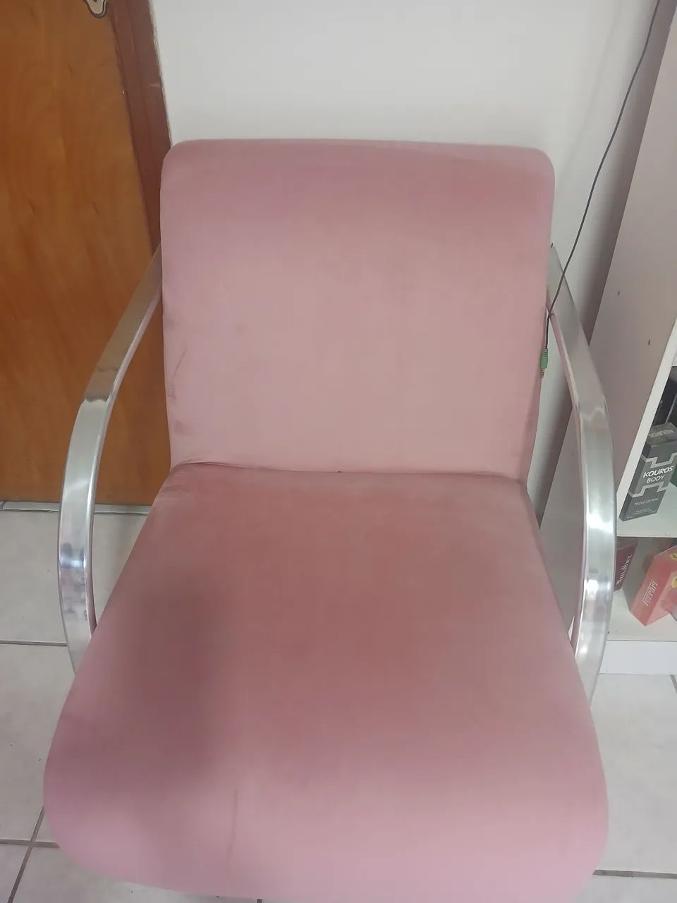 Cadeira rosa bebê  - Foto 2