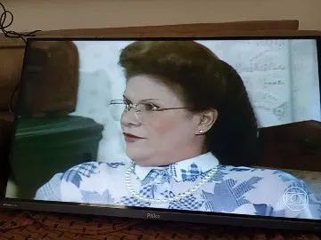 TV Philco 32 polegadas Roku  - Foto 5