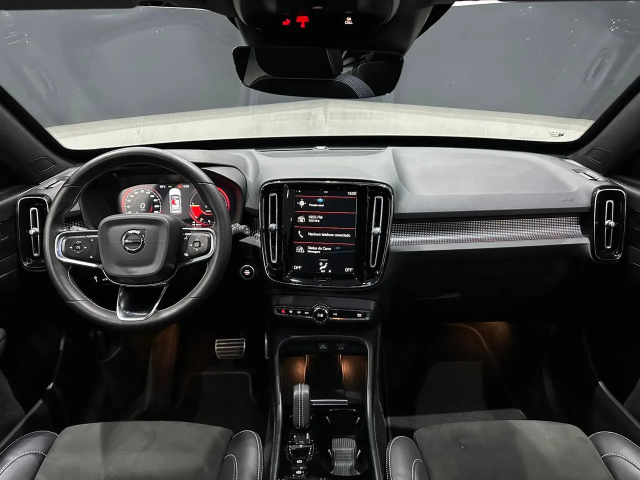 Volvo XC 40 XC40 XC 40 T-5 Híbrido R-design 1.5 262cv FWD, foto 12 de 20