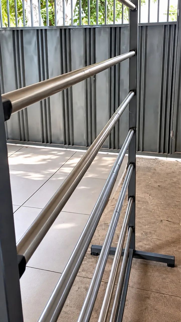 Balcão de Loja em Vidro e Expositor de Tecido - Foto 4