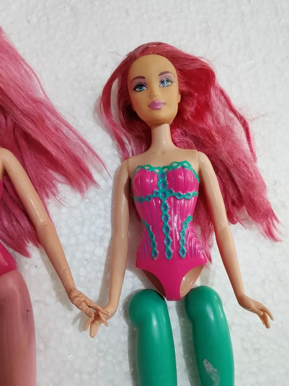 Lote de sucatas de bonecas Barbies  - Foto 3