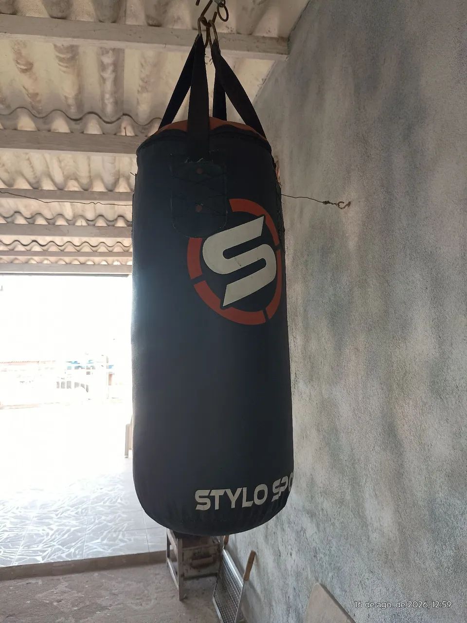 Saco de boxe e barra fixa - Foto 2