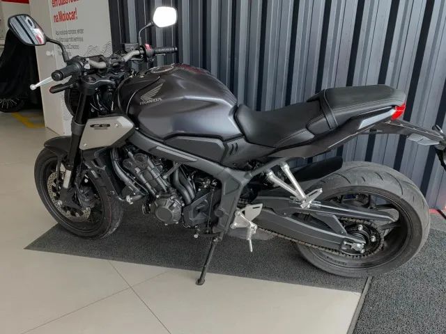 CB 650R 2024 - Foto 5