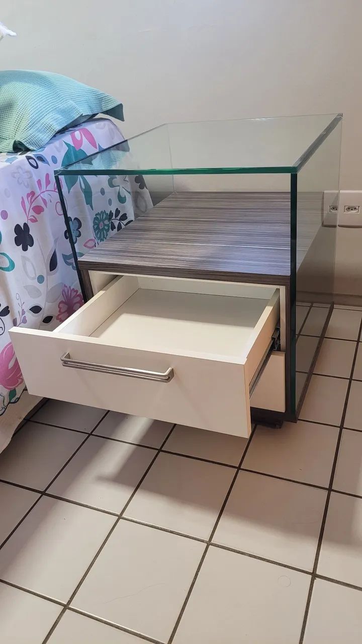 Mesa de cabeceira 54,5 x 60 x 67,5cm - Foto 3
