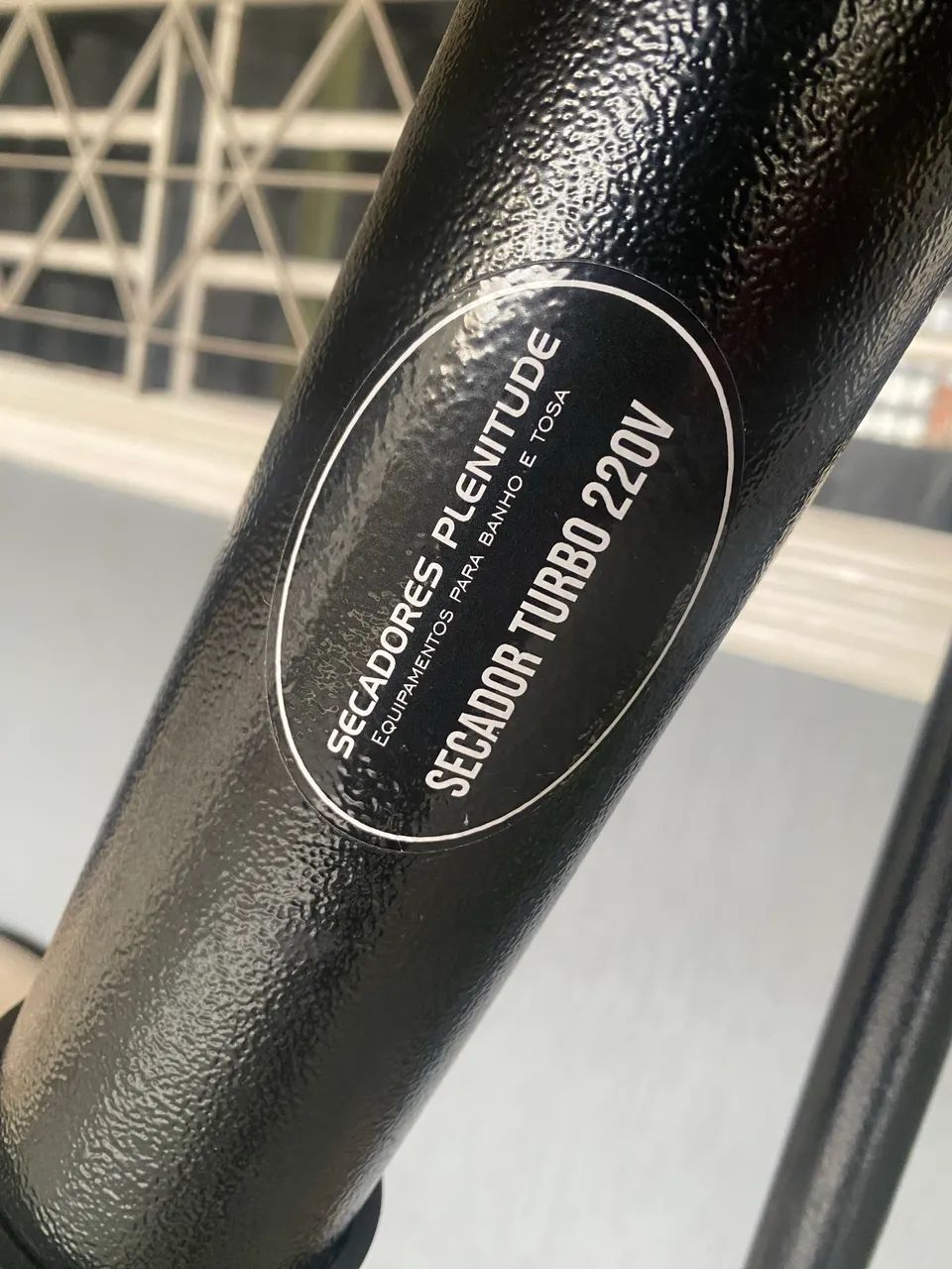 Secador para Petshop Plenitude 3 Temperaturas com Pedestal cor Preto