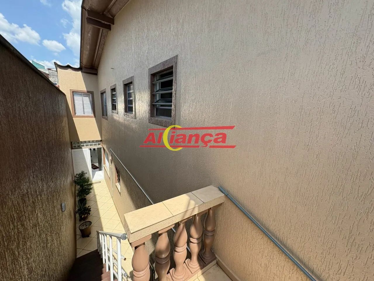 Casa Acolhedora e Espaçosa na Vila Flórida com Quintal e Churrasqueira - Foto 4