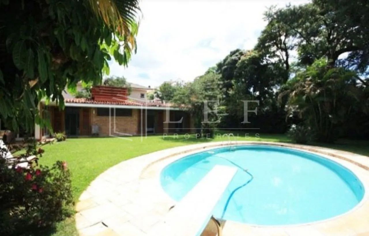 Condomínio fechado - Cidade Jardim