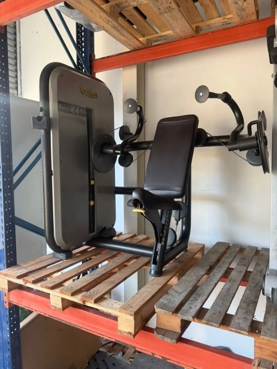 Máquina deTríceps Technogym - Foto 2