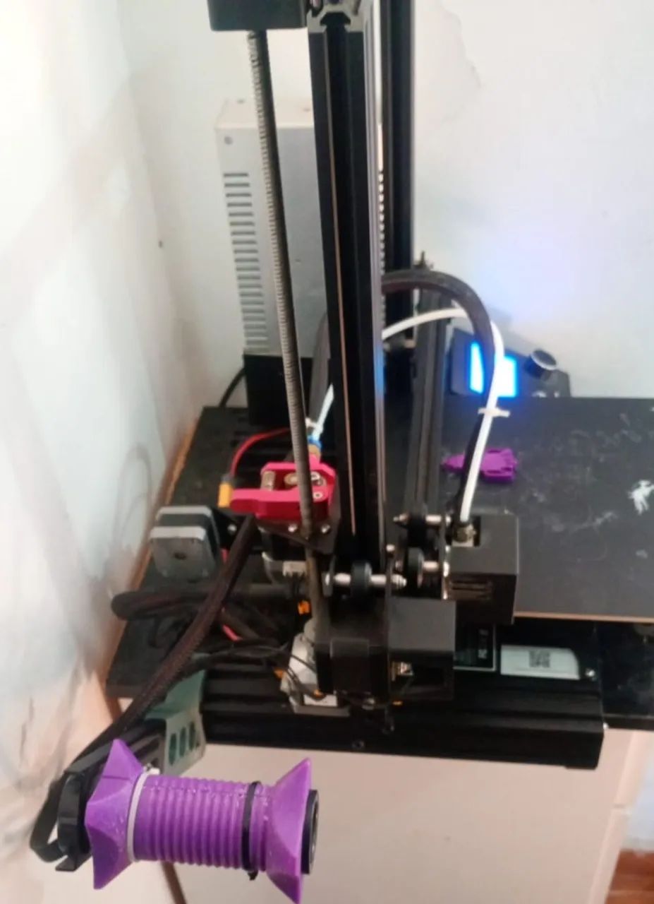 Impressora 3d Ender3 Perfeito estado e com melhorias - Foto 2