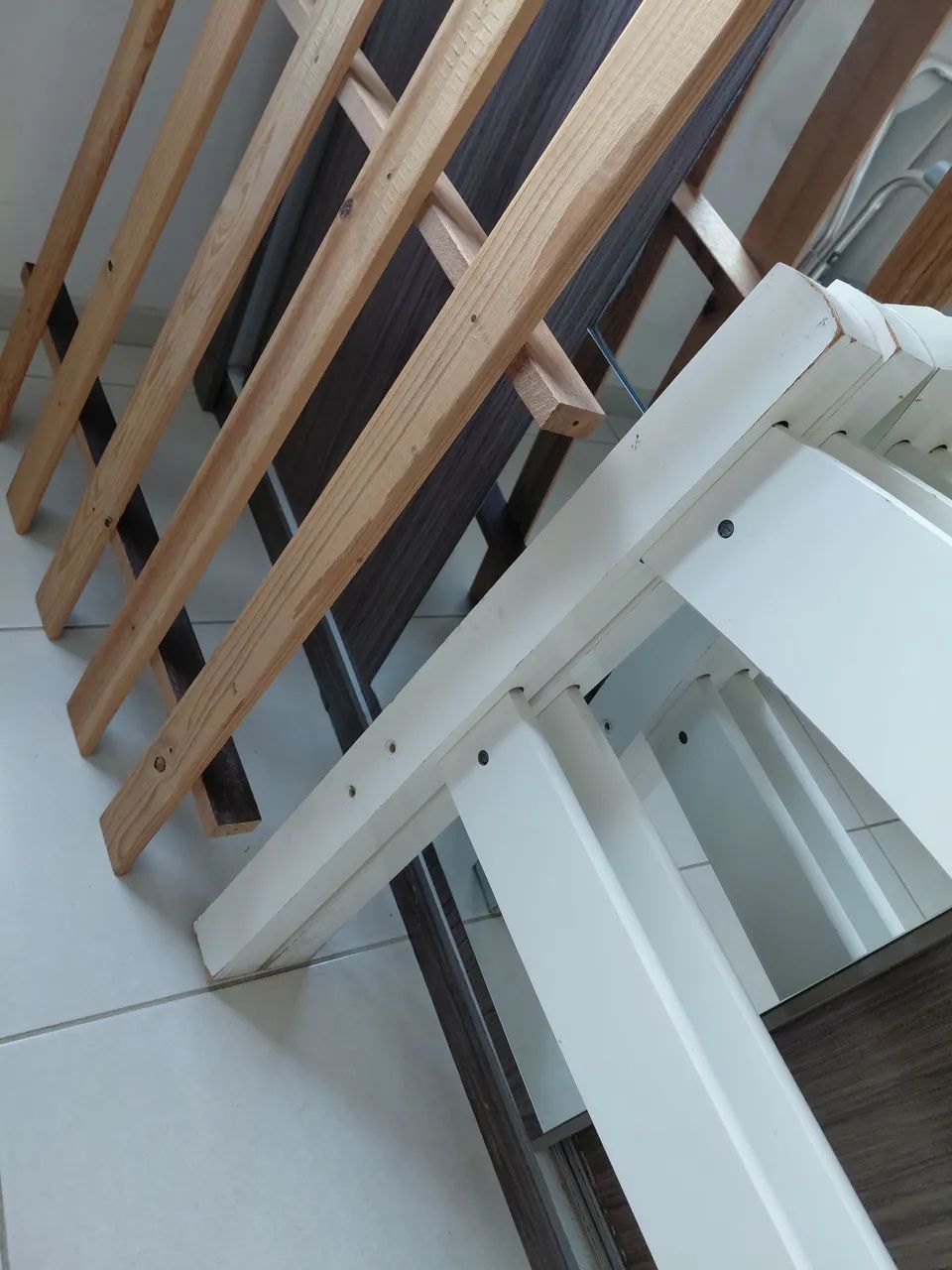 Vendo cama solteiro madeira - Foto 3