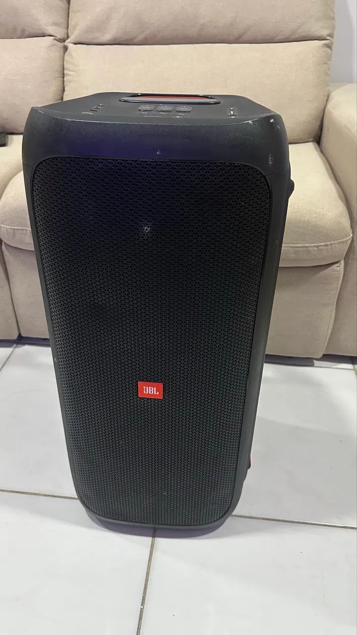 Jbl com microfone 