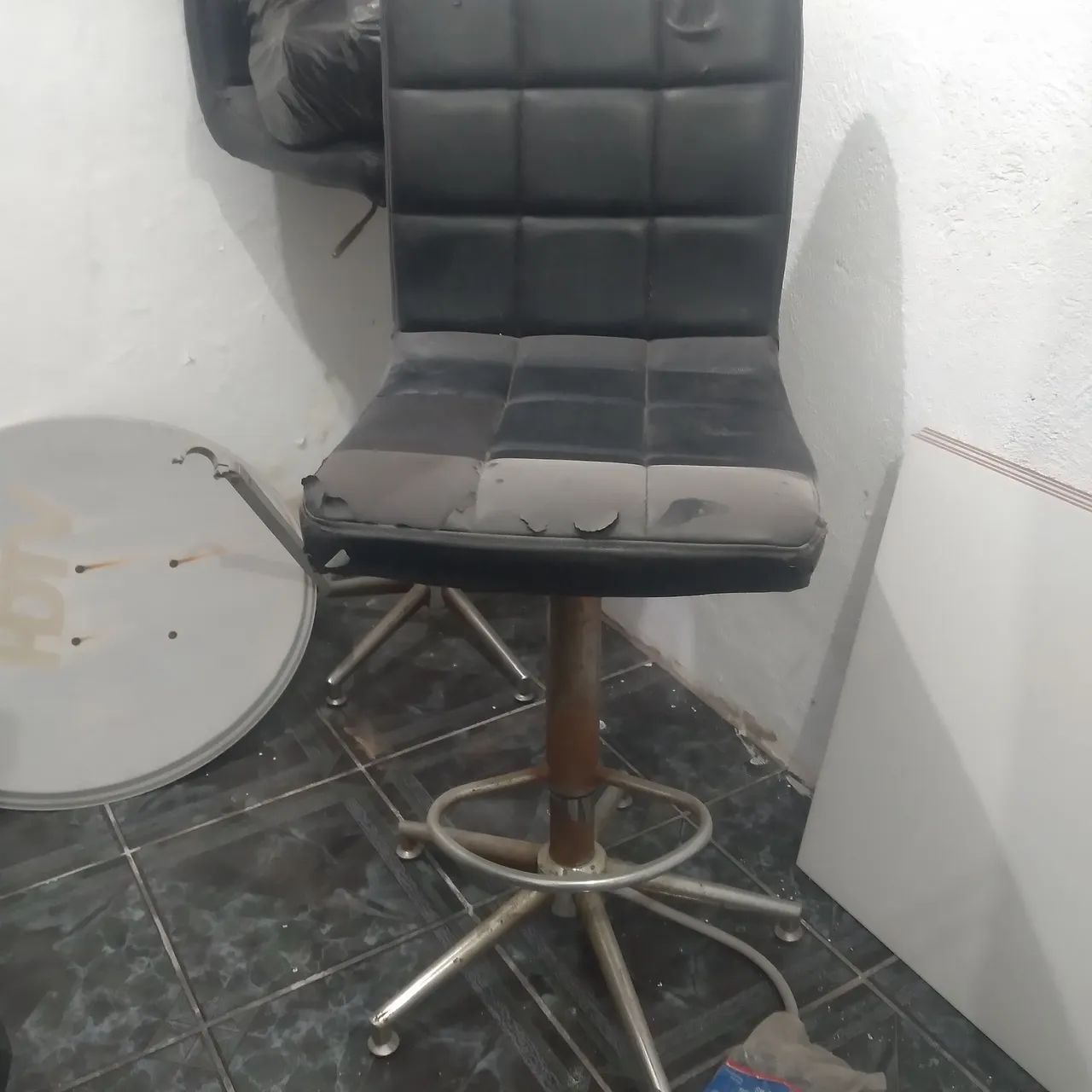 Cadeiras - Foto 2