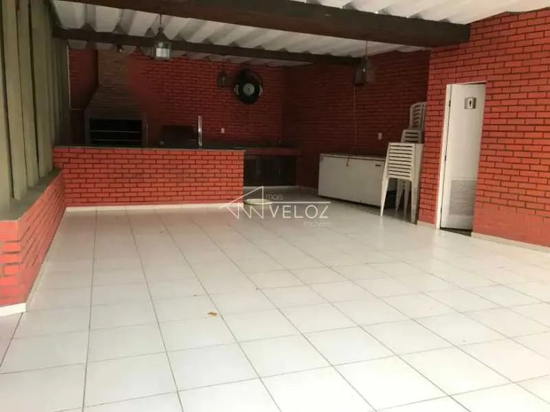 Apartamento : / Residencial / Gávea