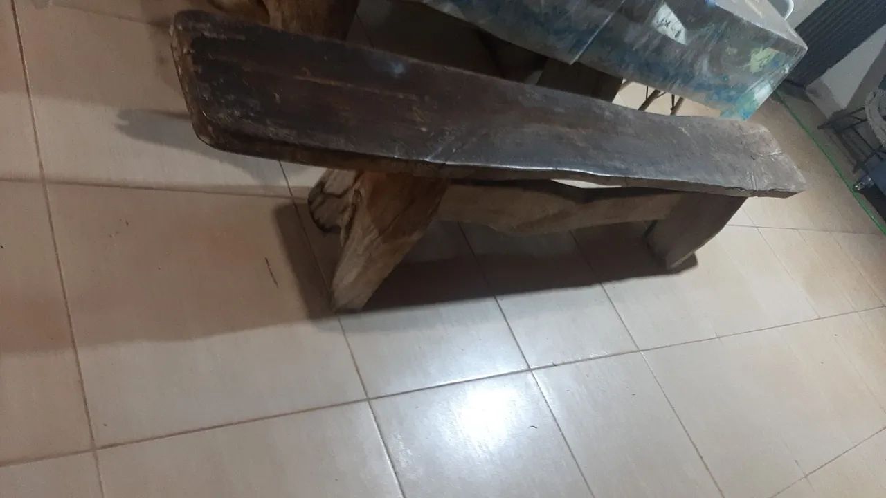 2 banco de madeira rustico