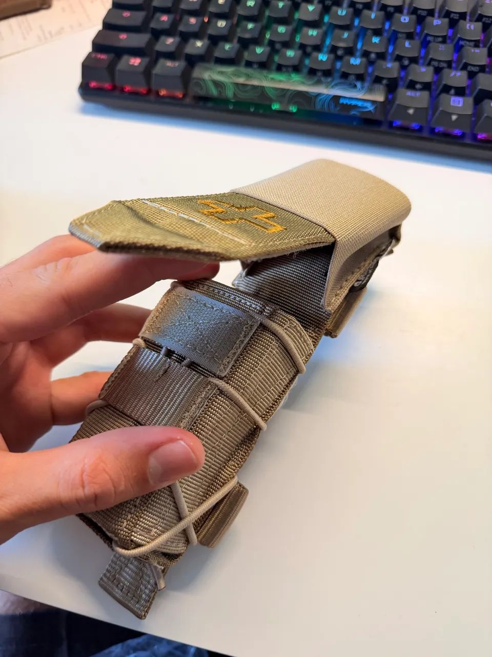 Porta torniquete modular Bege resistente e novo  - Foto 3