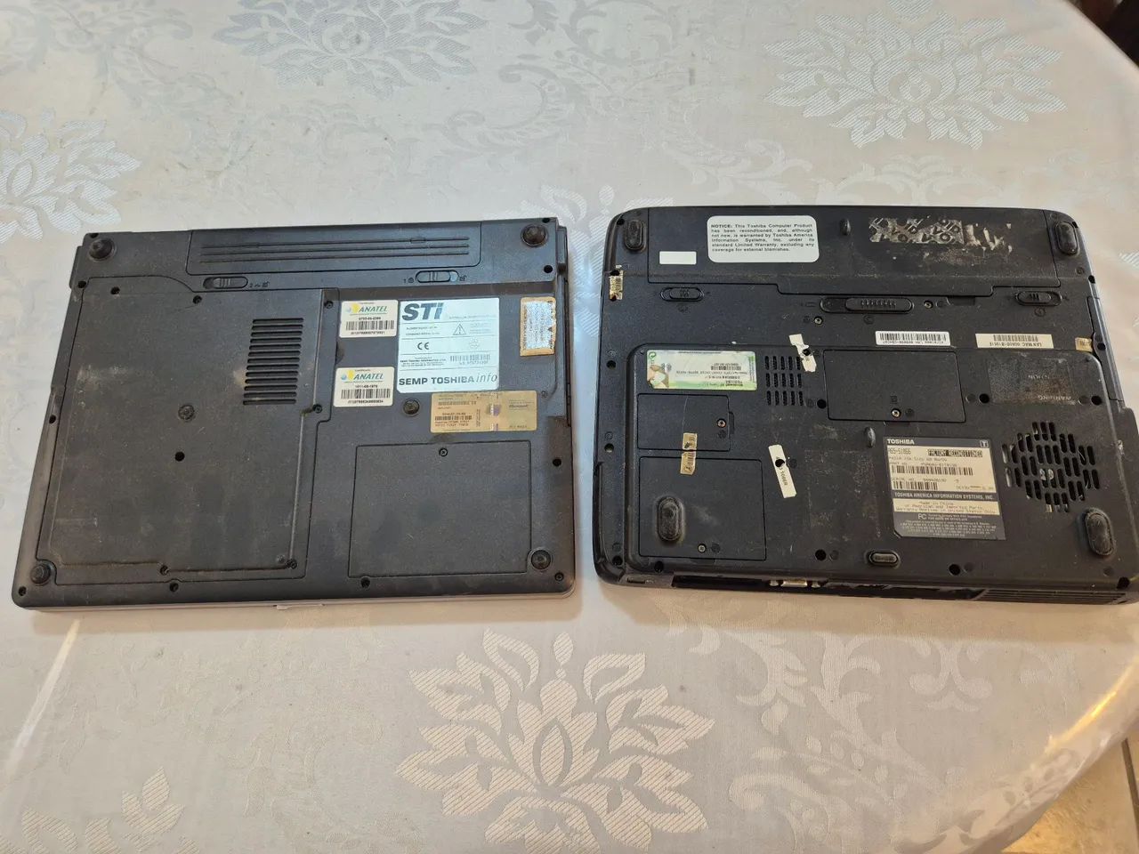 Lote 2 notebooks STI Toshiba com defeito - Foto 2