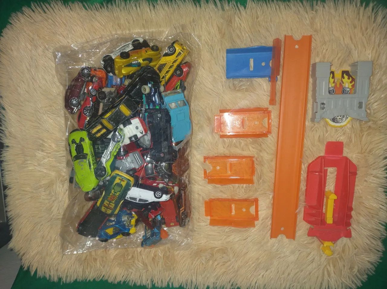 Carrinhos da Hotwheels  - Foto 2