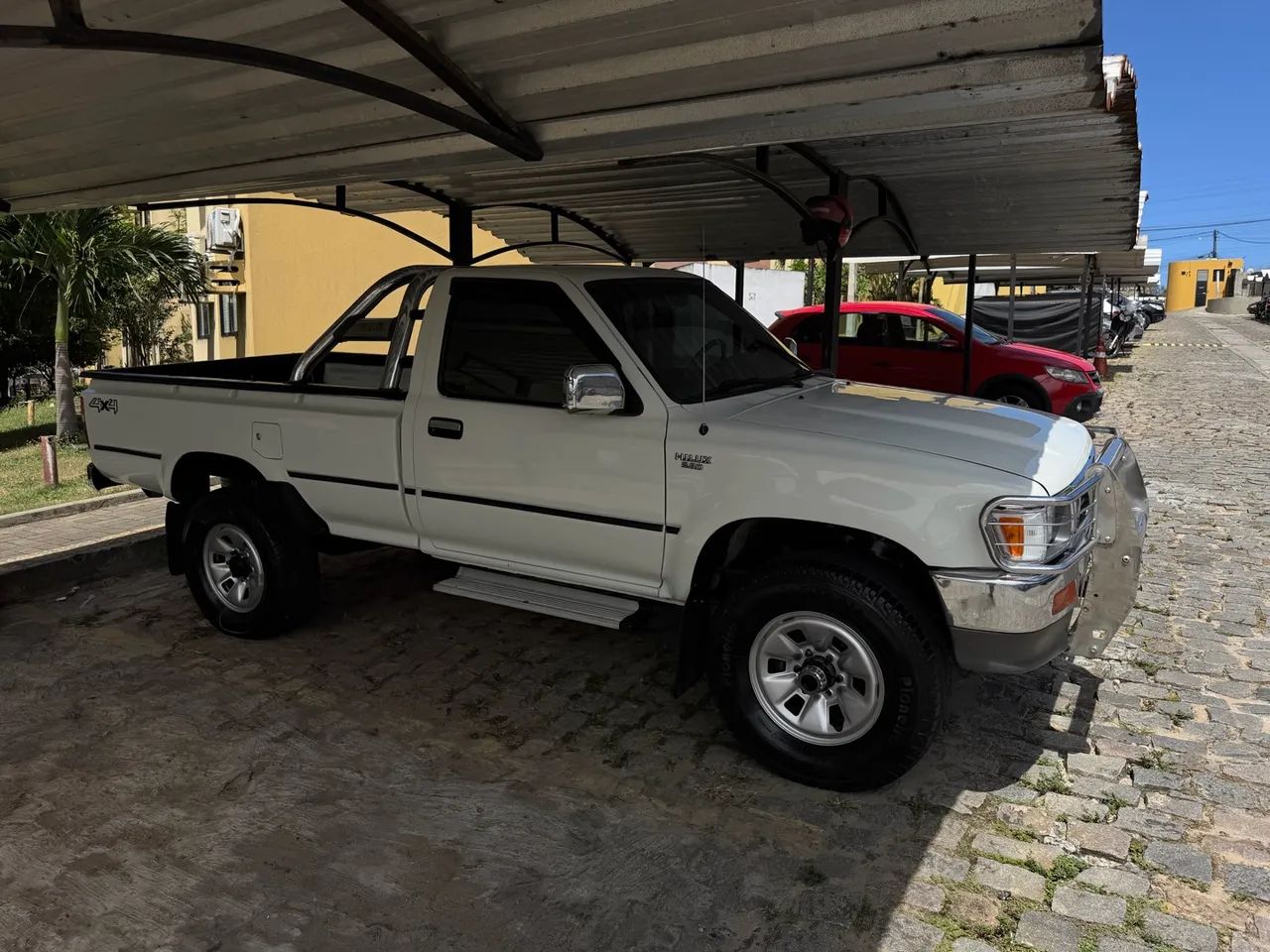 Toyota Hilux CS DLX 4X2 2.8 Diesel 1998