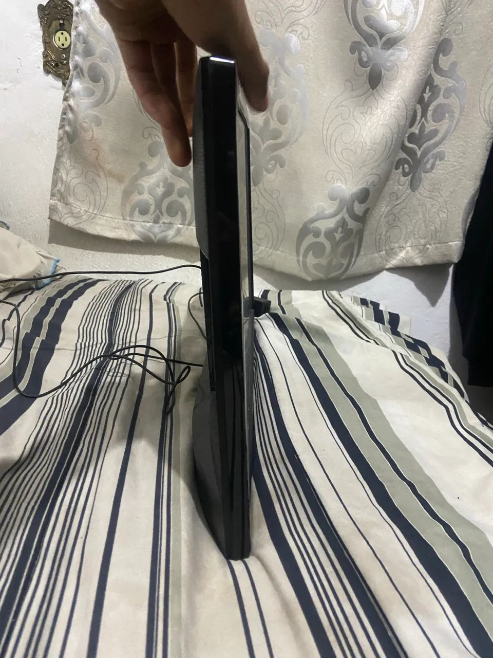 Vendo tv LG 22 polegadas  - Foto 2