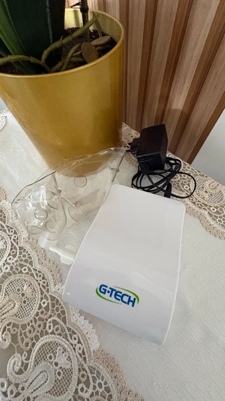 Nebulizador Compressor G-tech Compact Dc1 Branco 100v/240v 