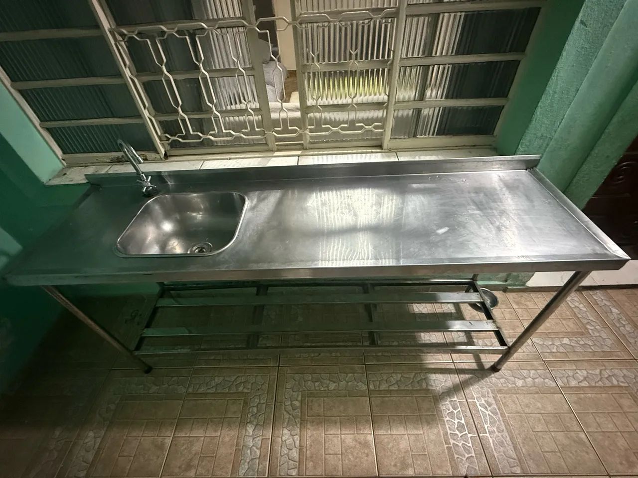 BANCADA DE INOX  COM CUBA LAVATÓRIO 