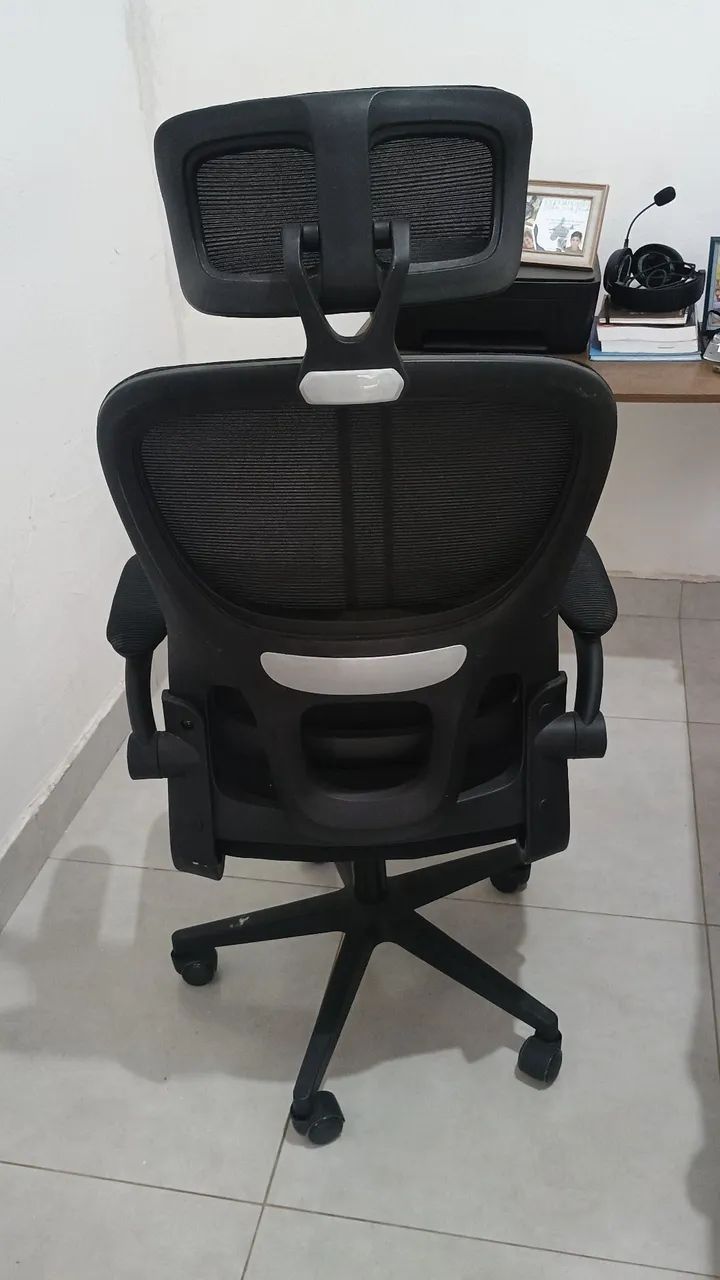 Cadeira de escritório ergonômica e confortável  - Foto 4