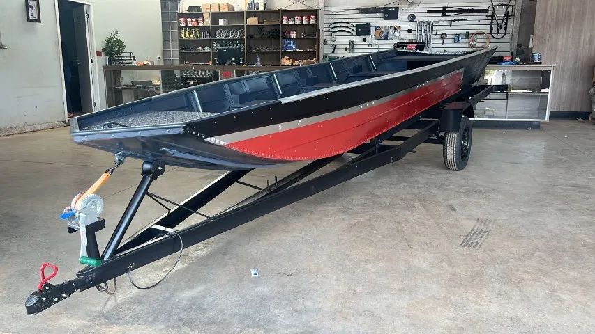 Barco Soldado Modelo Robusto com Excelente Durabilidade - A partir de 7.990,00