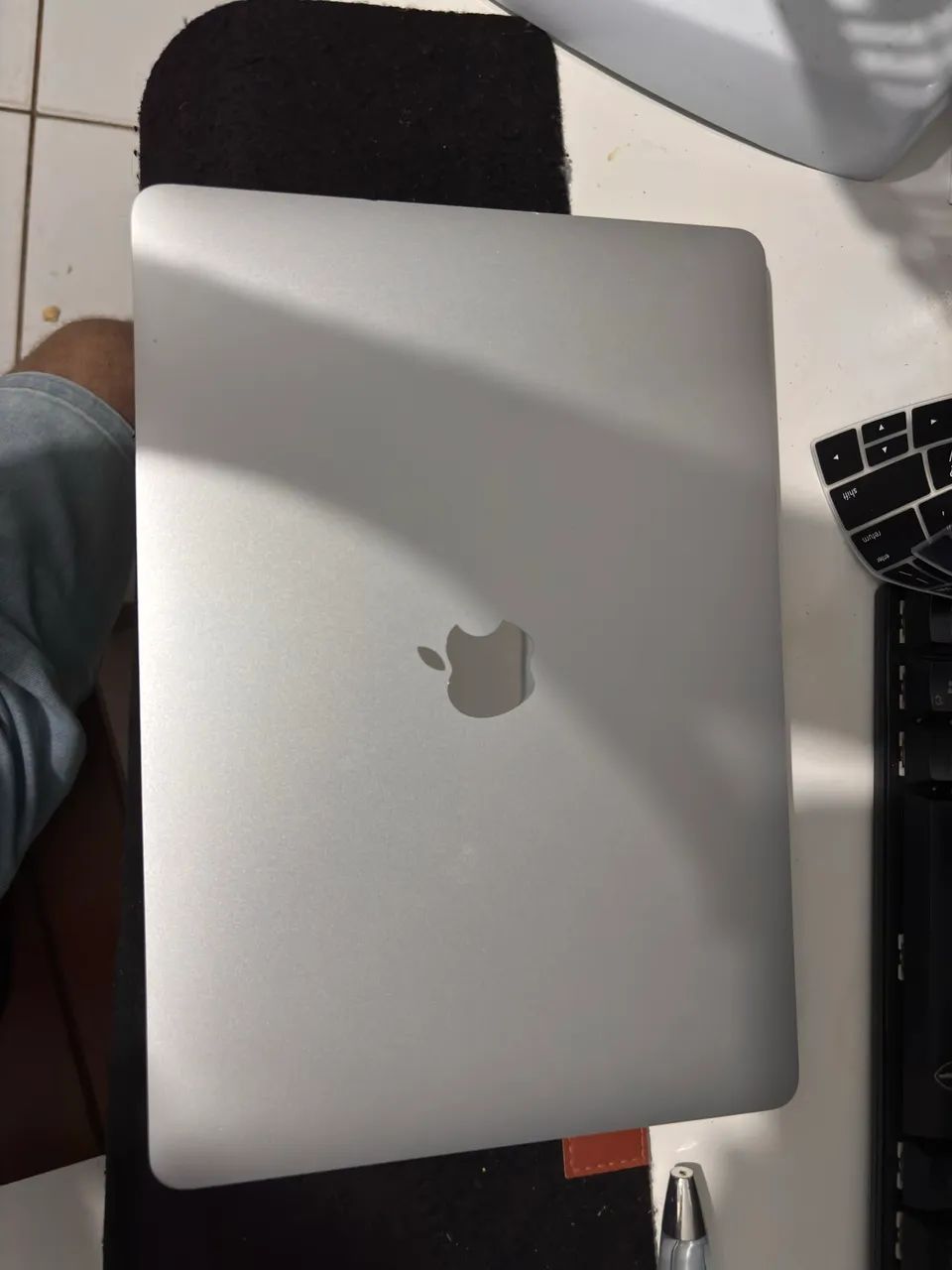 Apple MacBook Pro シルバー MacBook Pro (16 polegadas, 2019) - Especificações técnicas