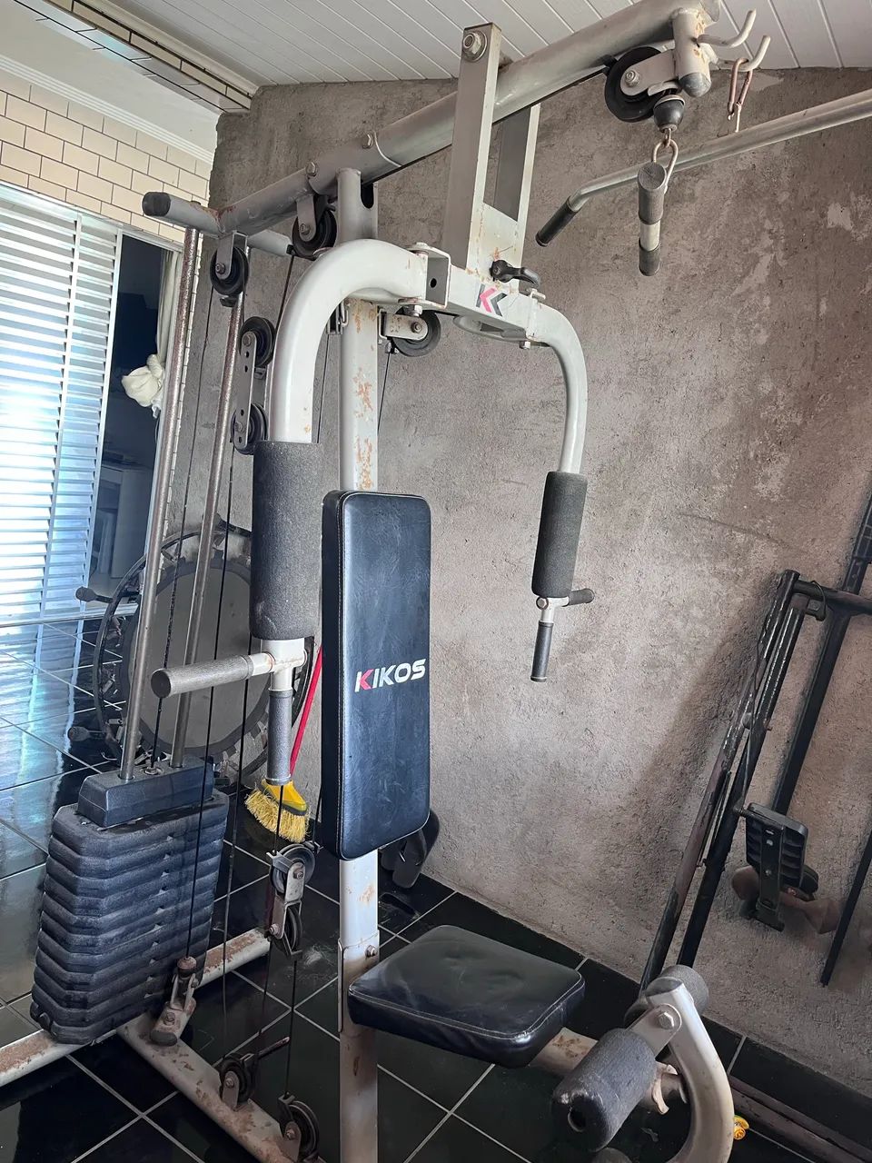 Estação de musculação multifuncional com elíptico  - Foto 2
