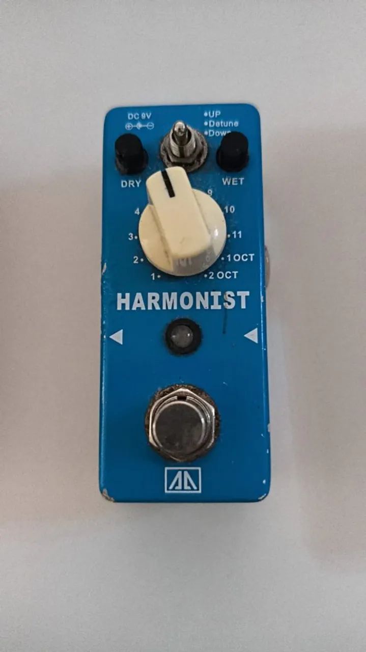 Pedal Harmonist funcionando perfeitamente 