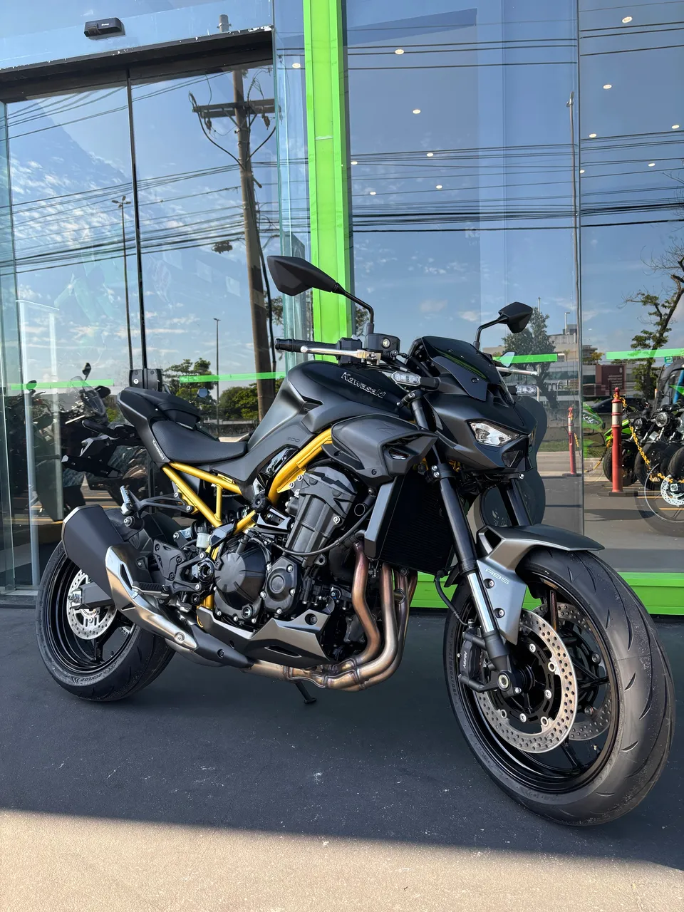 Kawasaki Zx-6r 636cc 2026 - 1377857943 | OLX