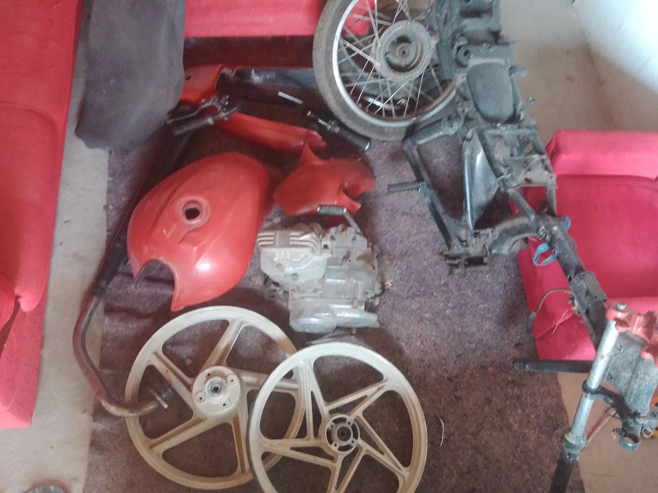 Vendo peças nova da cg