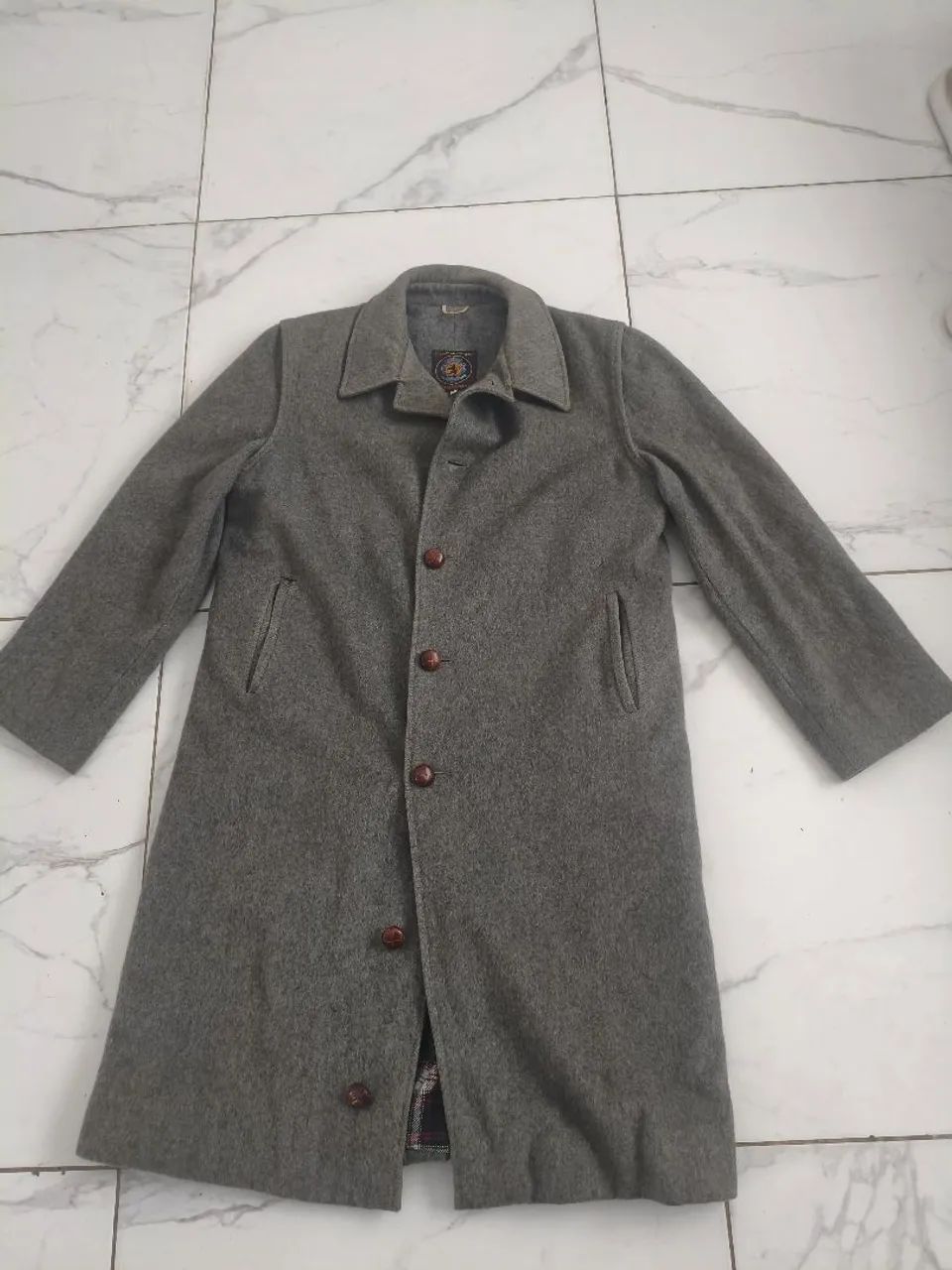 Sobretudo plus size cinza  - Foto 3