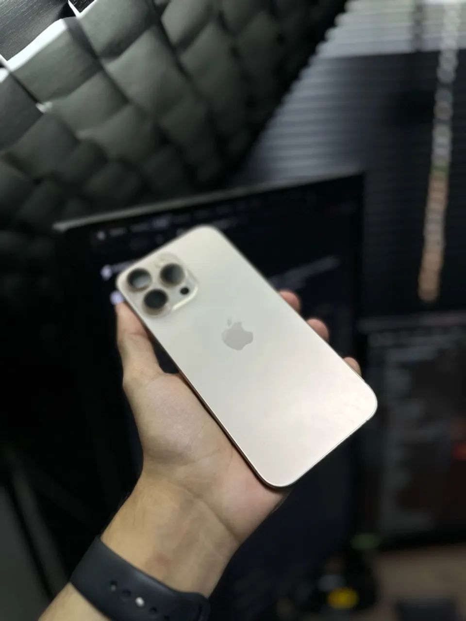 IPHONE 16 PRO MAX 256
