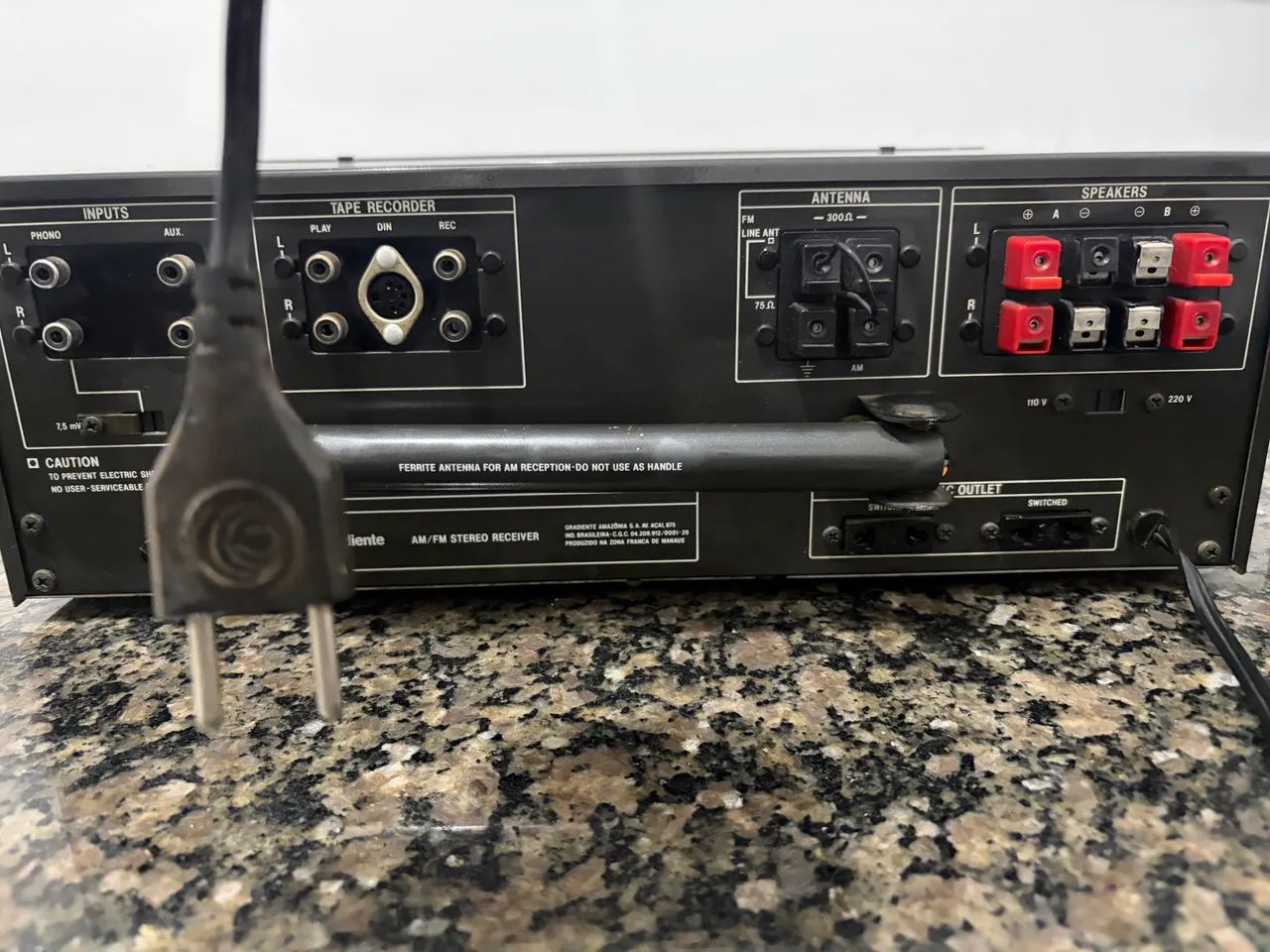 Aparelhos de som Gradiente Receiver e Deck modelo S96 com caixas de som originais  - Foto 2