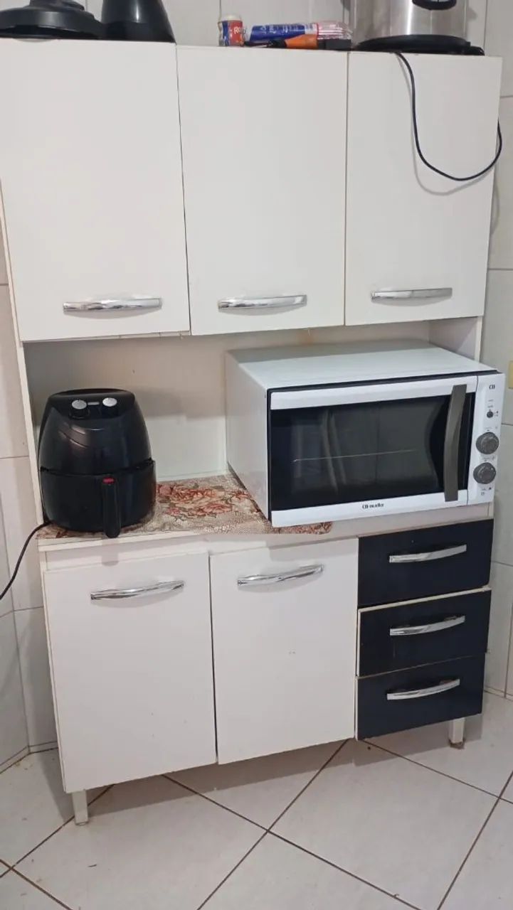 ARMÁRIO DE COZINHA 